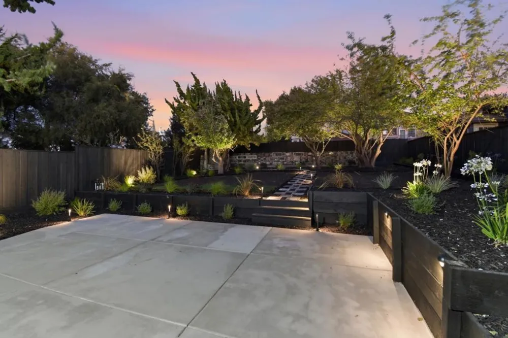 957 Neilson Street Albany, CA 94706