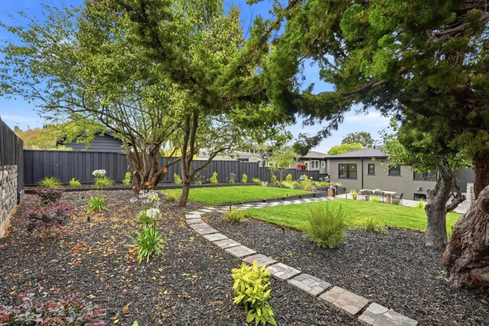 957 Neilson Street Albany, CA 94706