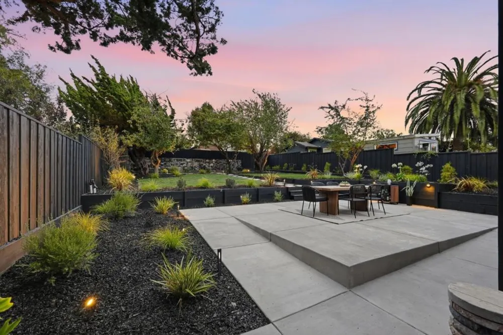 957 Neilson Street Albany, CA 94706