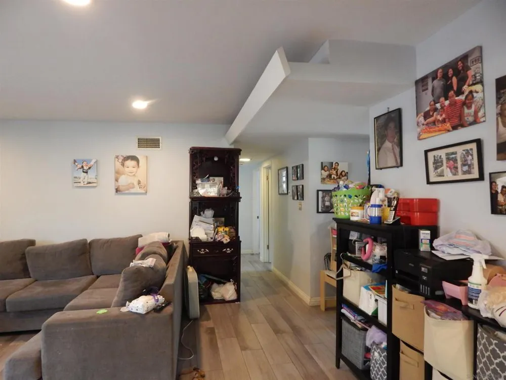 5174 Streamview Dr. San Diego, CA 92105