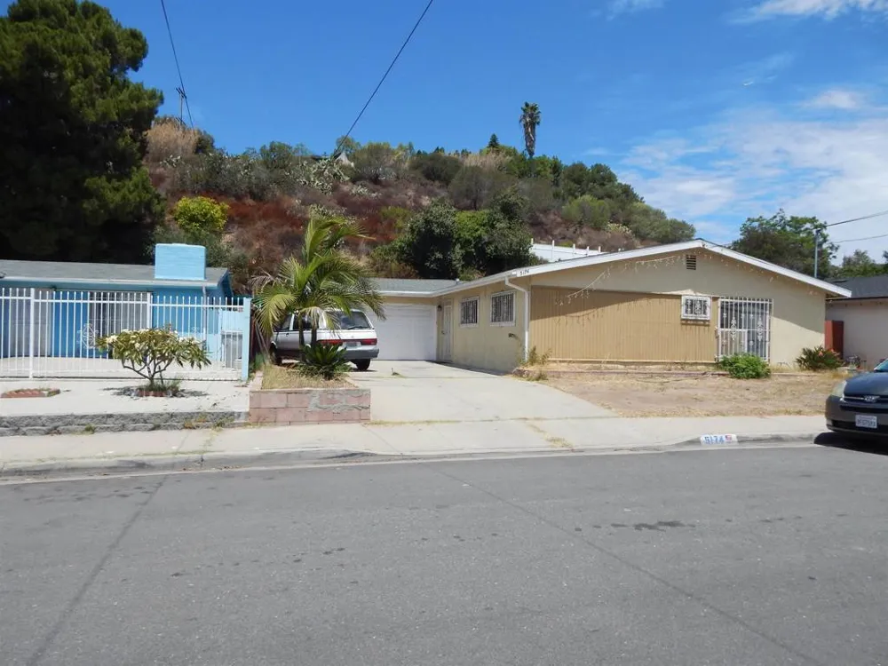 5174 Streamview Dr. San Diego, CA 92105