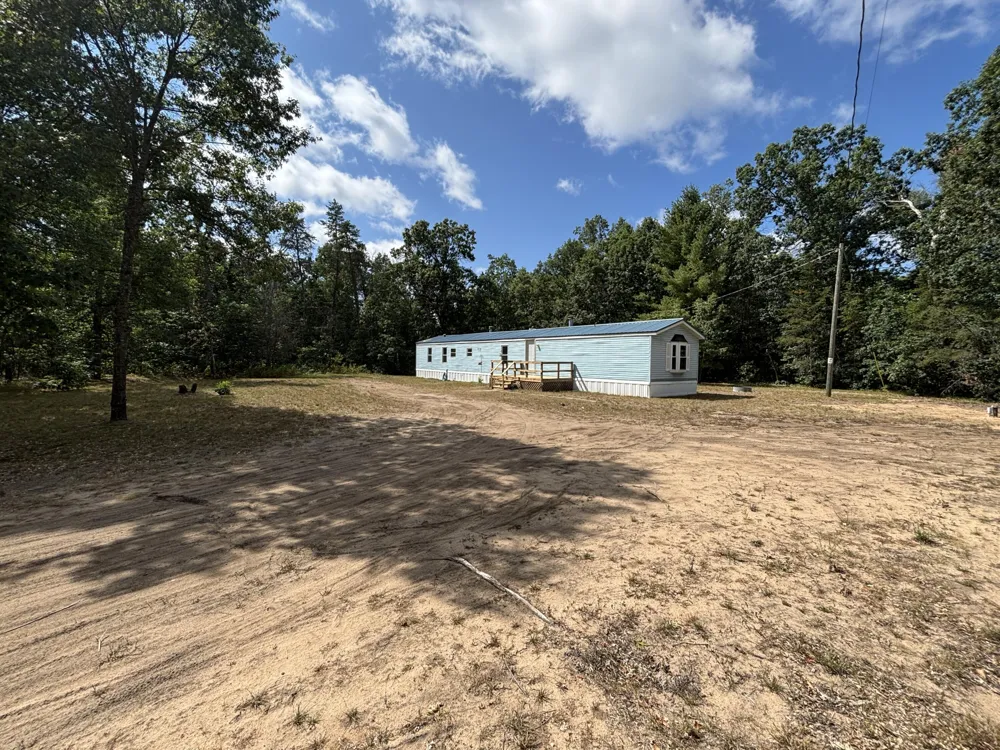 3185 S James Road Baldwin, MI 49304
