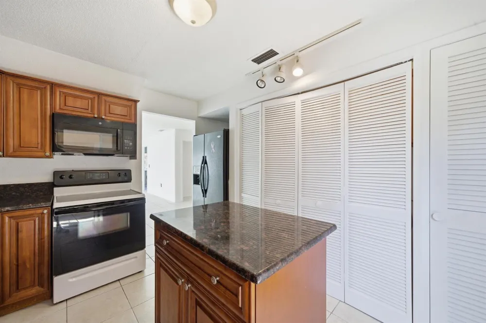 4034 DAVIT DRIVE New Port Richey, FL 34652