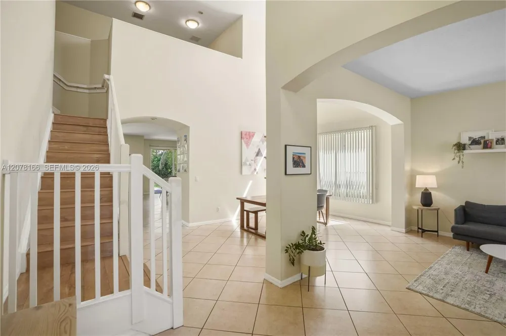 19143 Crystal St #19143 Weston, FL 33332