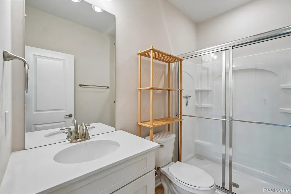 20942 Torbay Drive Lyon Charter Township, MI 48167