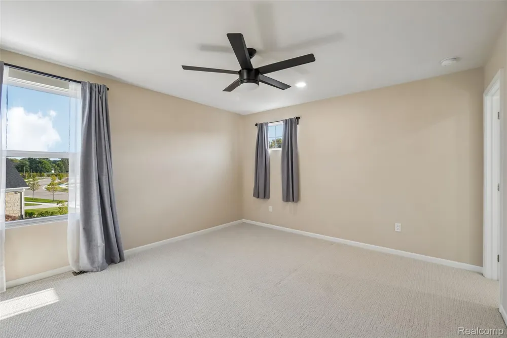 20942 Torbay Drive Lyon Charter Township, MI 48167