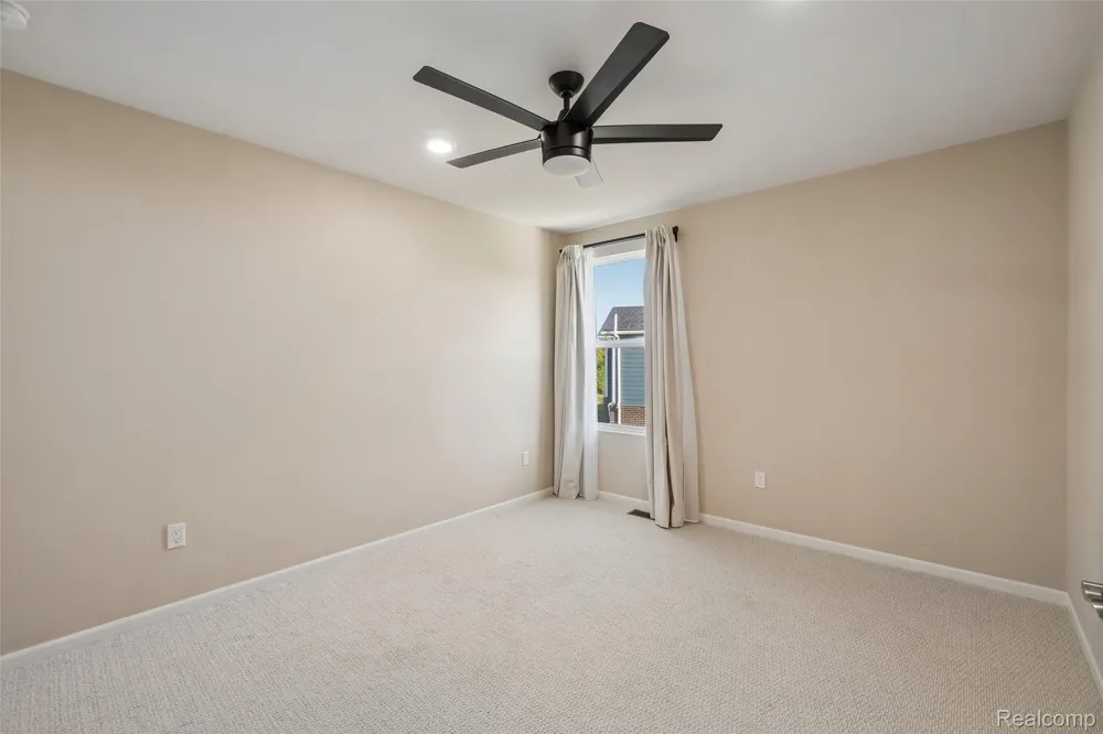 20942 Torbay Drive Lyon Charter Township, MI 48167