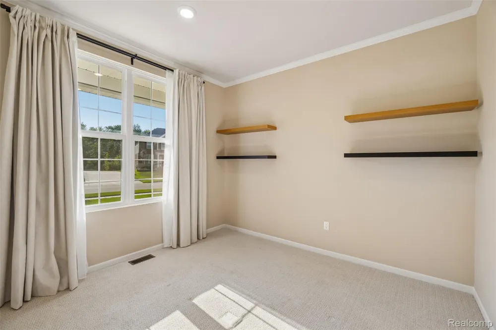 20942 Torbay Drive Lyon Charter Township, MI 48167