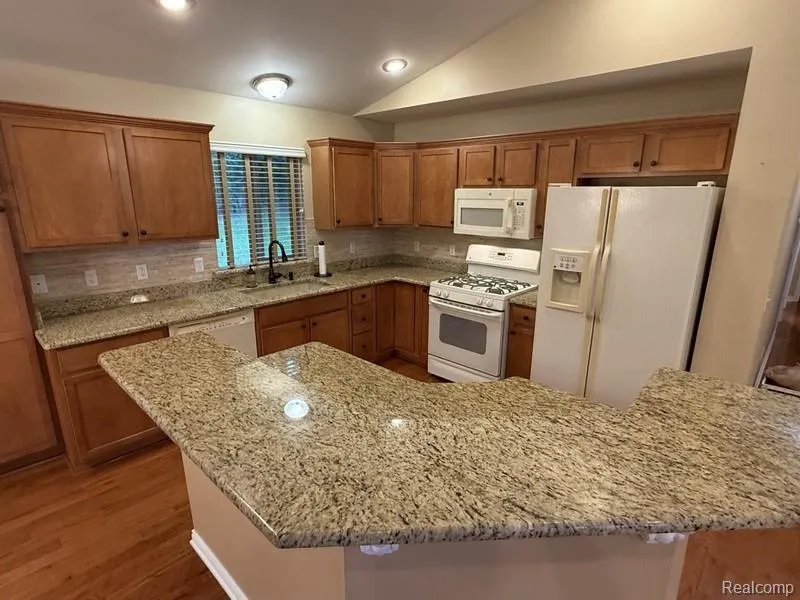 3654 Dorothy Lane Waterford Charter Township, MI 48329