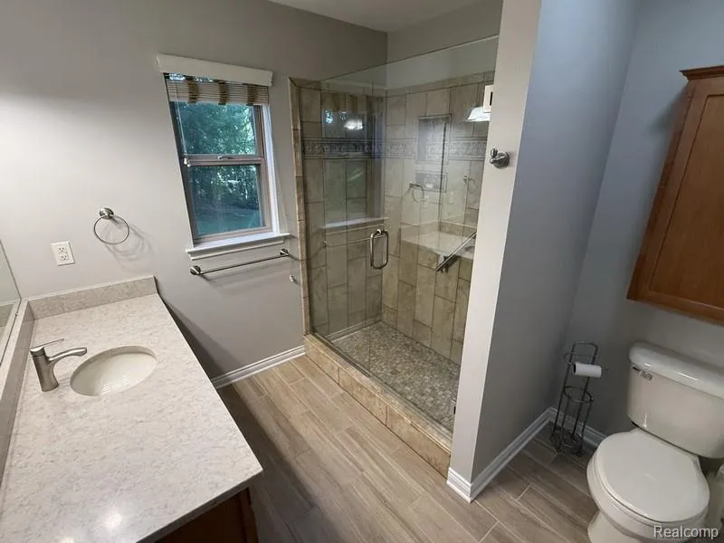 3654 Dorothy Lane Waterford Charter Township, MI 48329