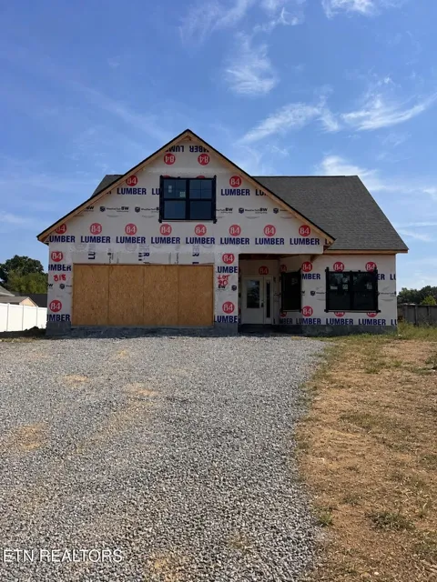 818 Greenhead Lane