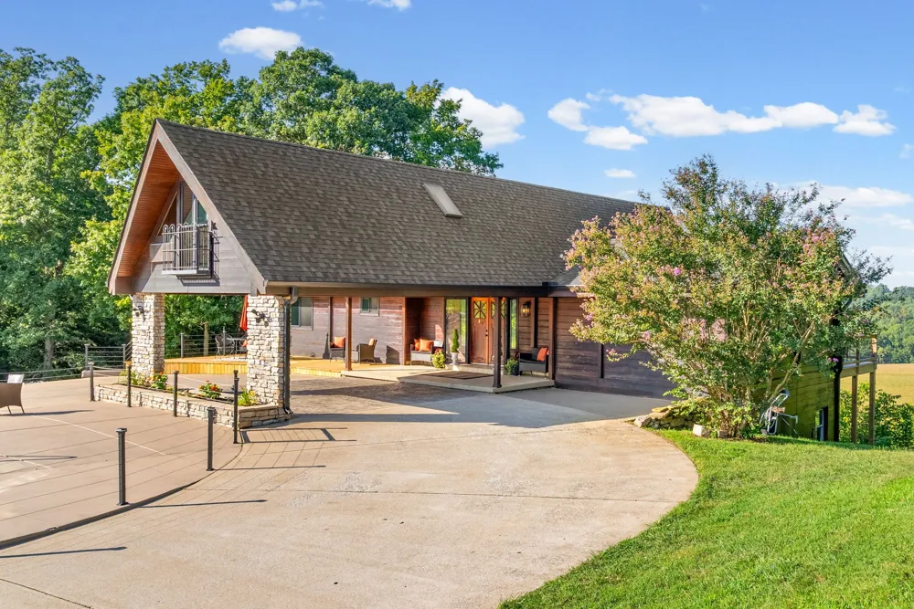 3535 Highway 76 Adams, TN 37010