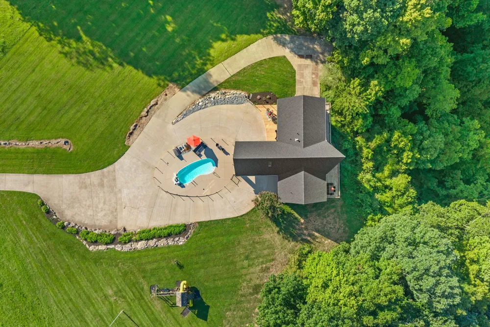3535 Highway 76 Adams, TN 37010