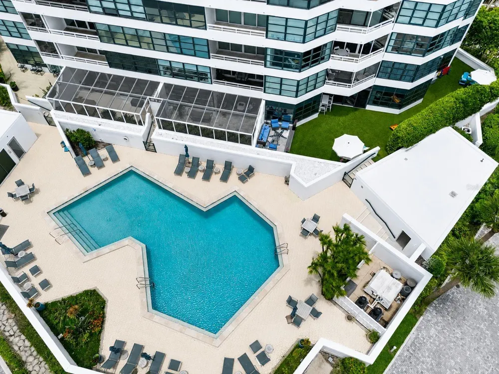 988 BLVD OF THE ARTS #109 Sarasota, FL 34236