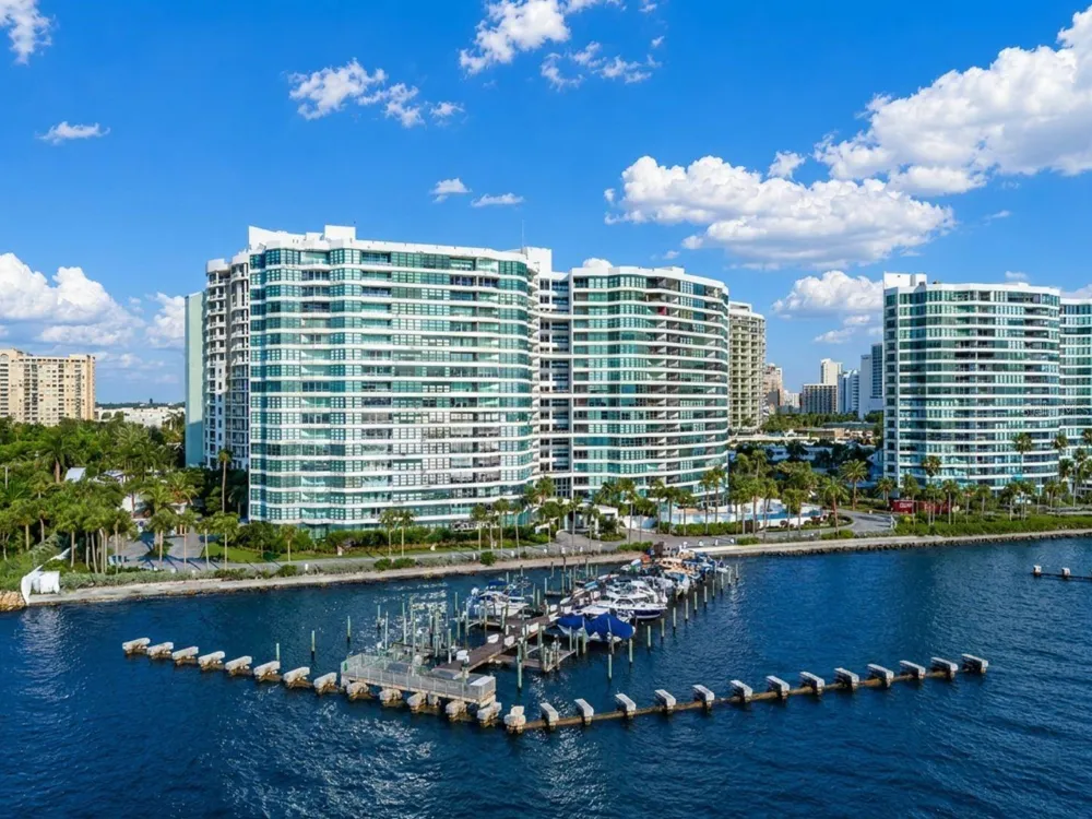 988 BLVD OF THE ARTS #109 Sarasota, FL 34236
