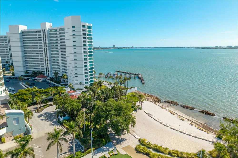988 BLVD OF THE ARTS #109 Sarasota, FL 34236