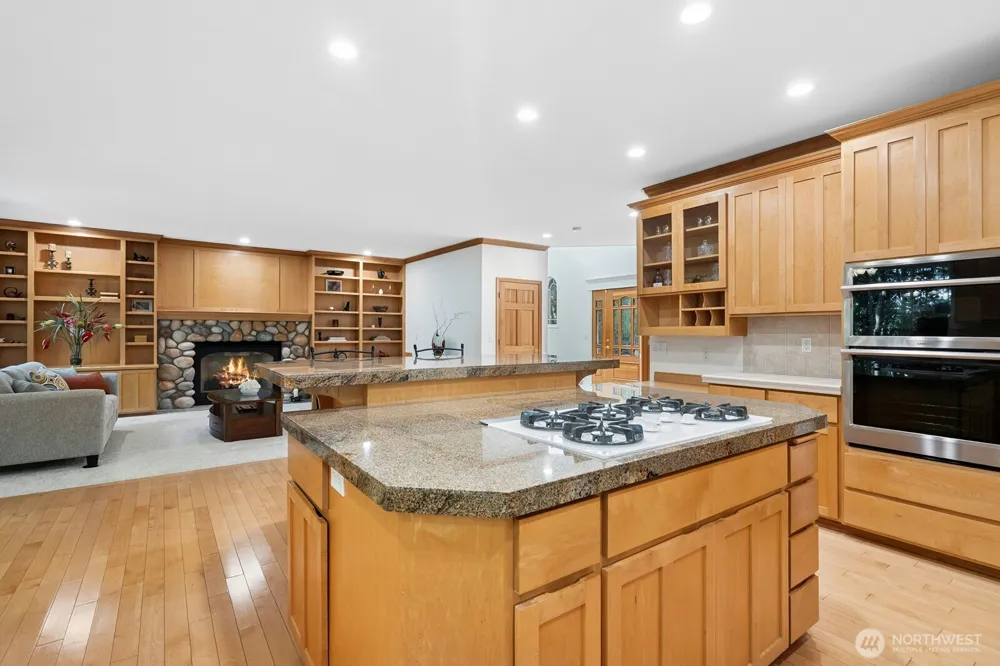 11612 NE 107th Lane Kirkland, WA 98033