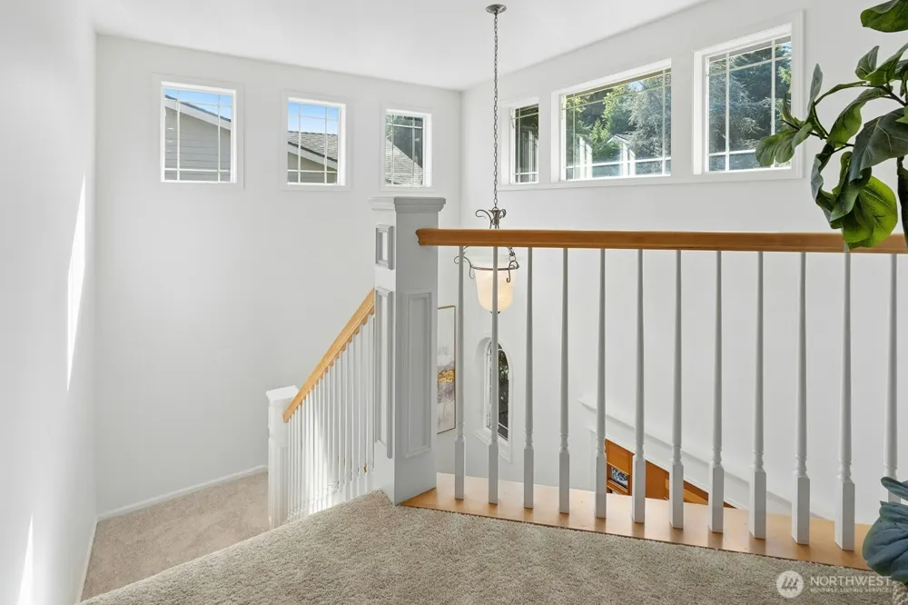 11612 NE 107th Lane Kirkland, WA 98033