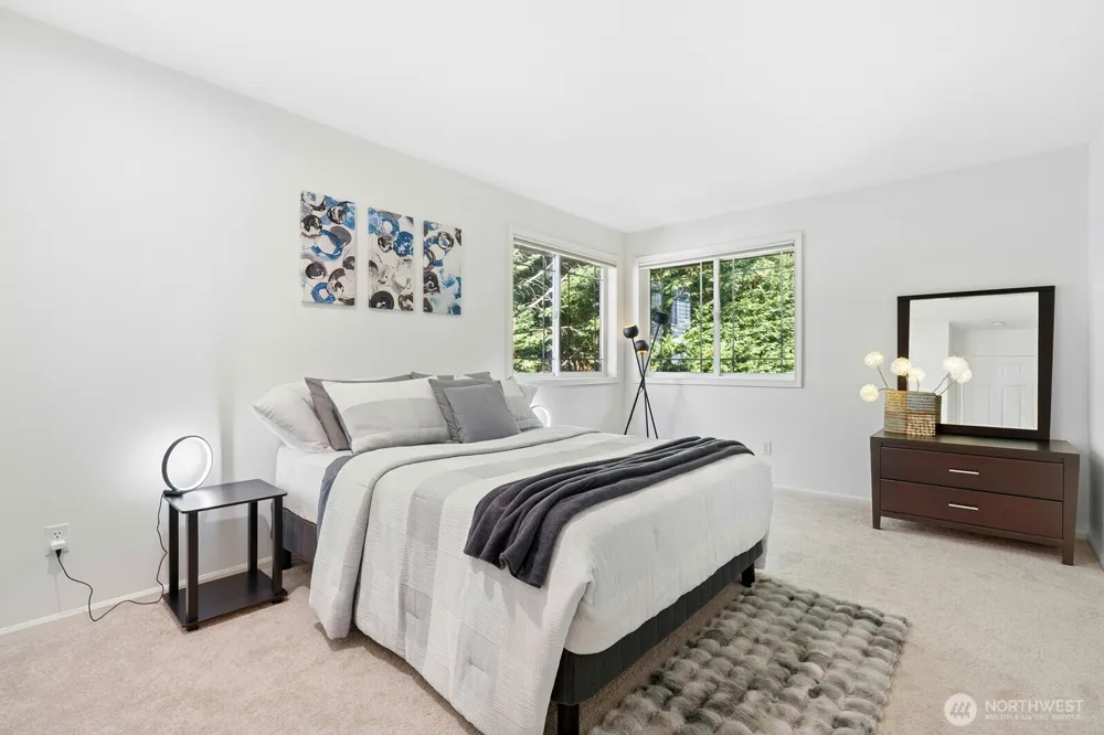 11612 NE 107th Lane Kirkland, WA 98033