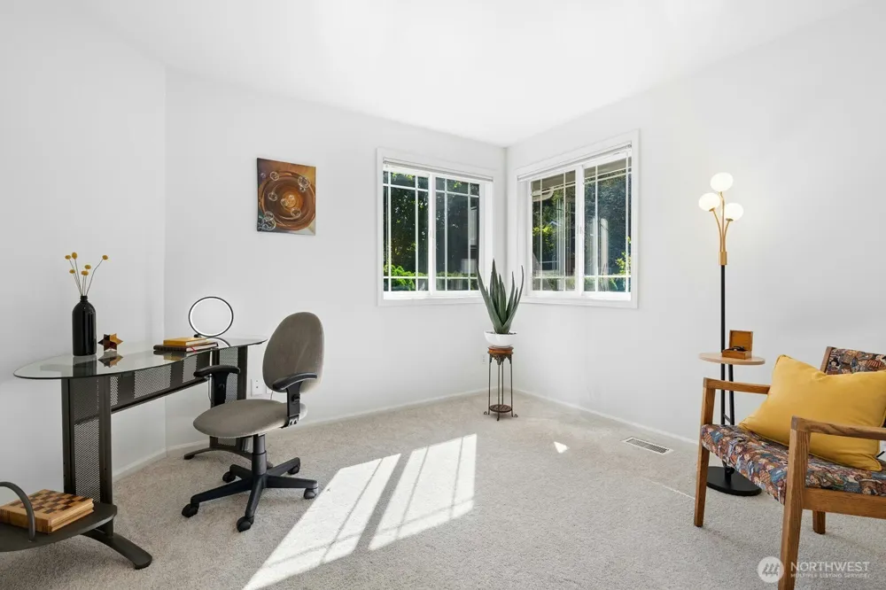 11612 NE 107th Lane Kirkland, WA 98033