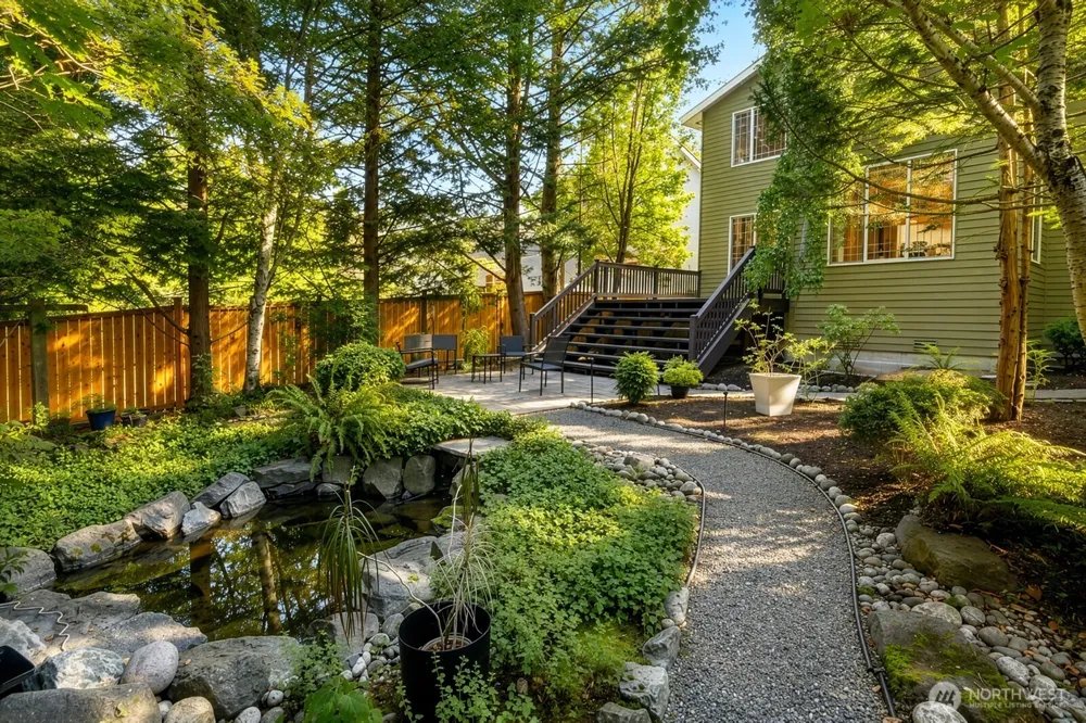 11612 NE 107th Lane Kirkland, WA 98033