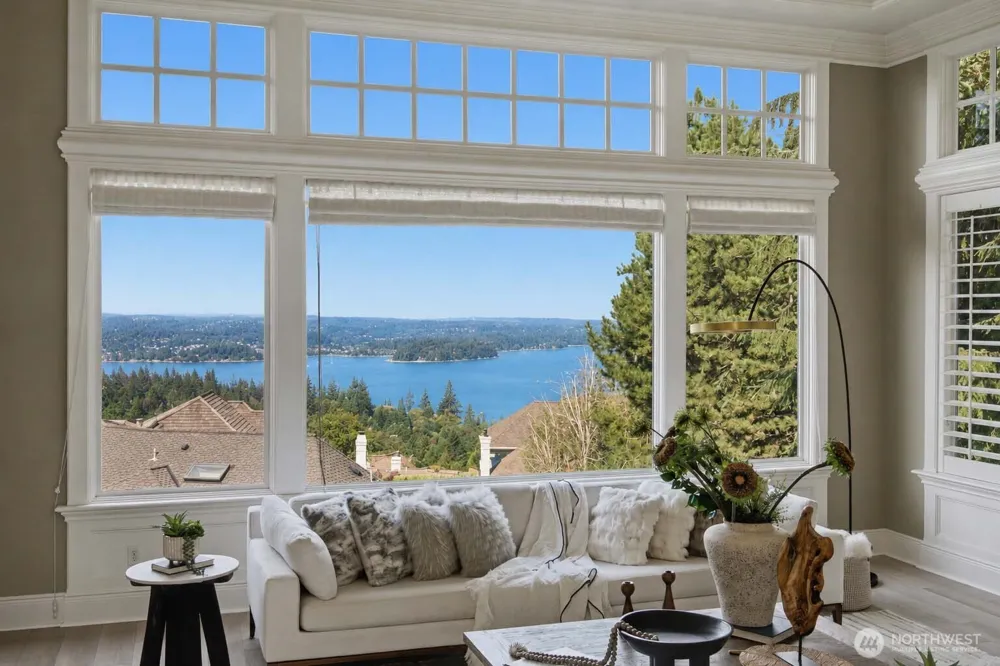 17120 SE 58th St Bellevue, WA 98006