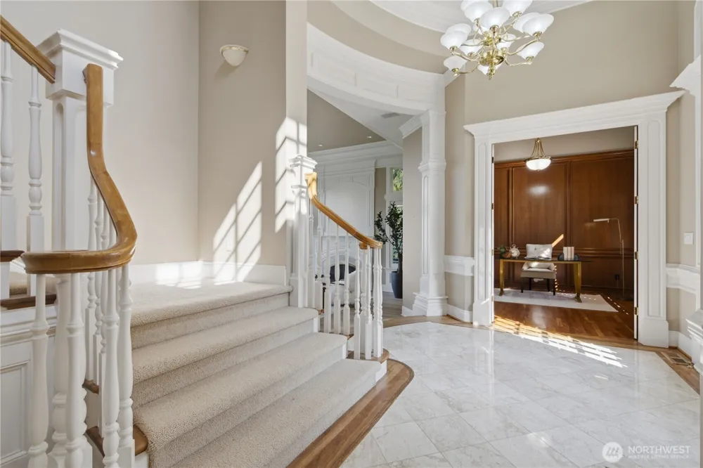 17120 SE 58th St Bellevue, WA 98006