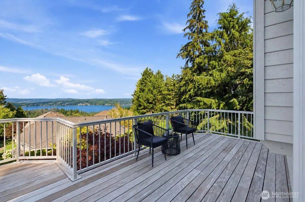 17120 SE 58th St Bellevue, WA 98006
