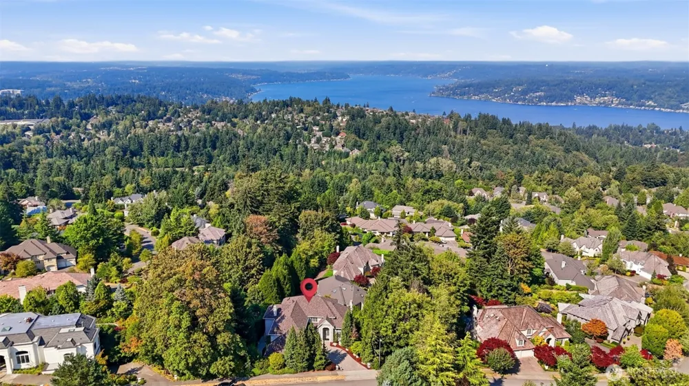 17120 SE 58th St Bellevue, WA 98006