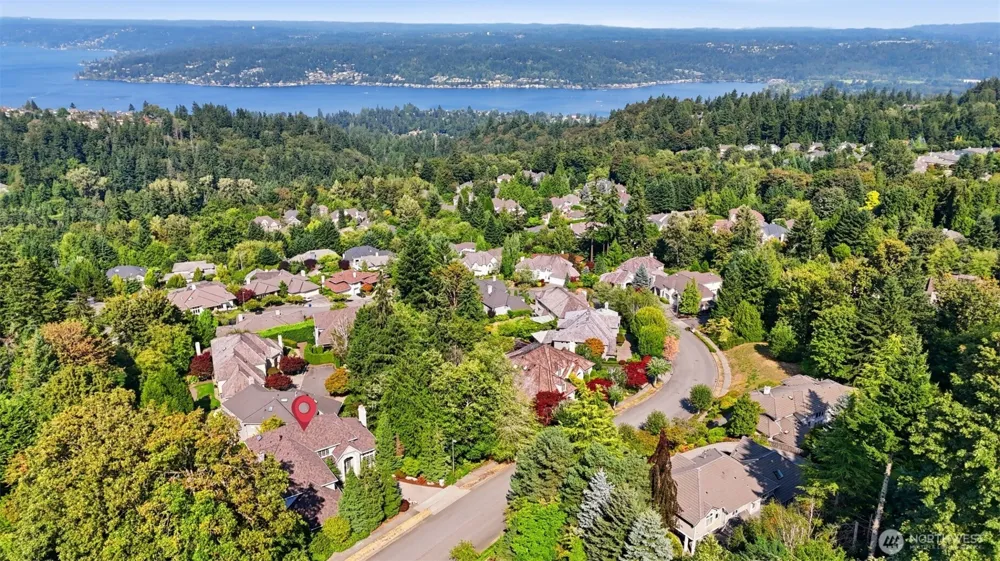 17120 SE 58th St Bellevue, WA 98006