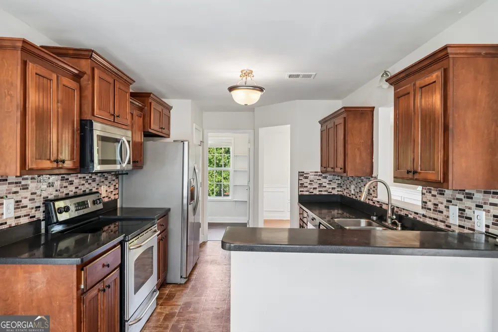 70 Feldspar DR Jefferson, GA 30549