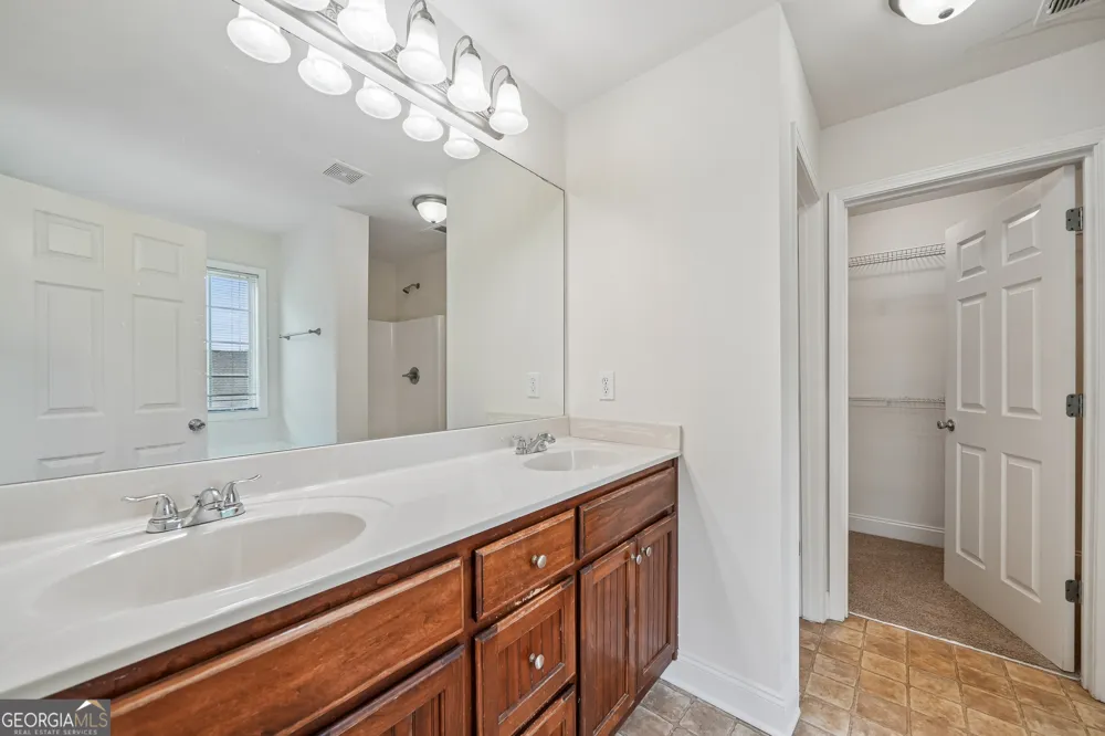 70 Feldspar DR Jefferson, GA 30549
