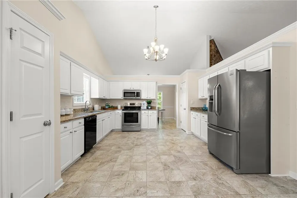 4011 Lafayette Way Loganville, GA 30052