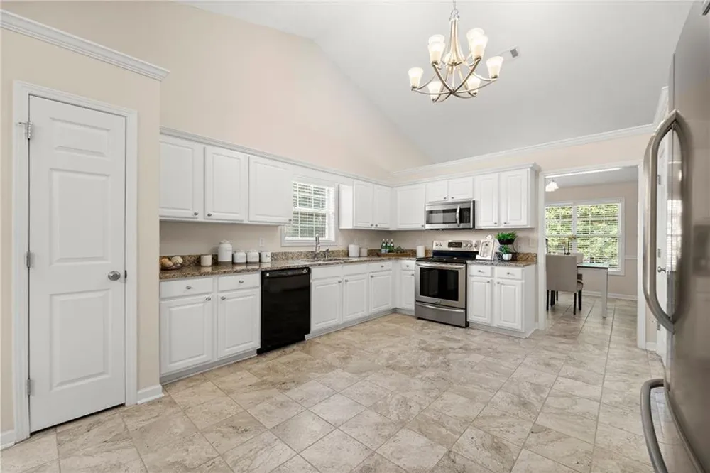 4011 Lafayette Way Loganville, GA 30052