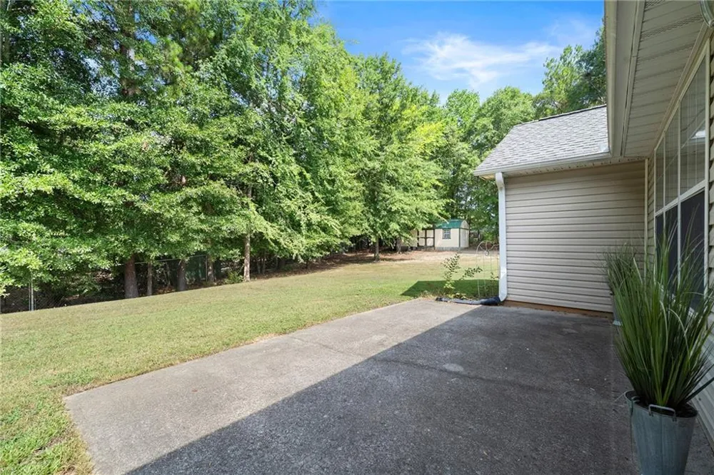 4011 Lafayette Way Loganville, GA 30052