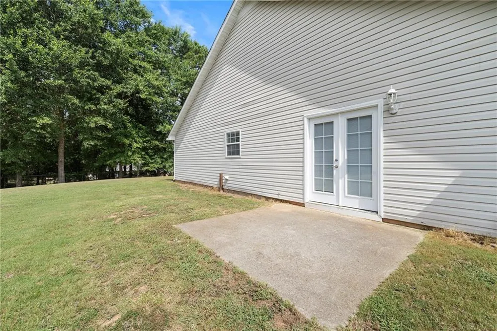 4011 Lafayette Way Loganville, GA 30052
