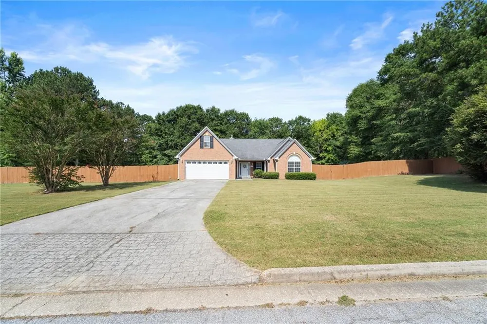 4011 Lafayette Way Loganville, GA 30052