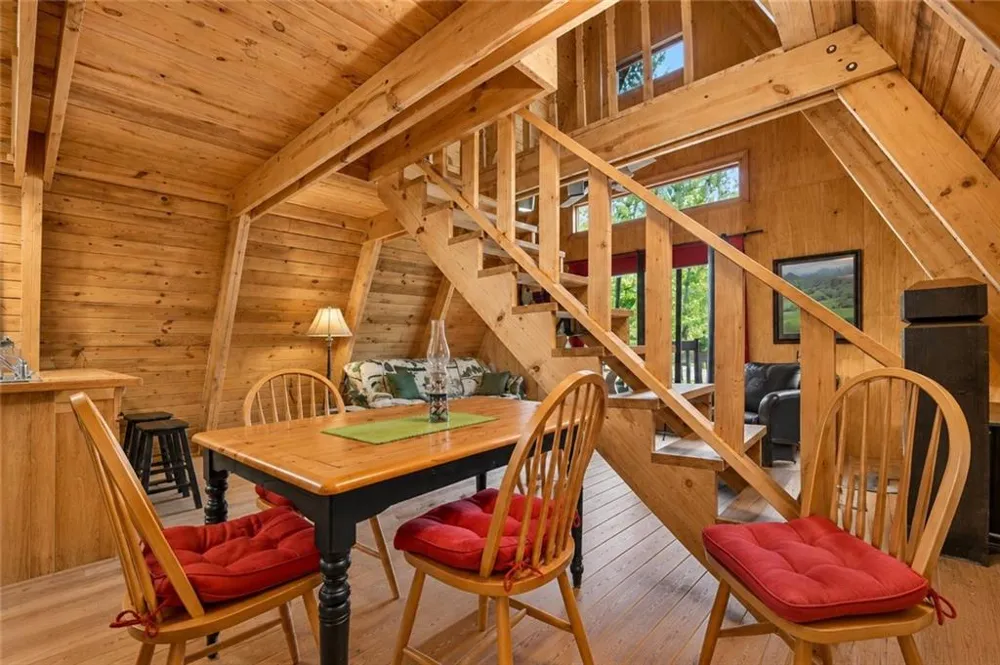 11296 Old Ccc Camp Road Chatsworth, GA 30705