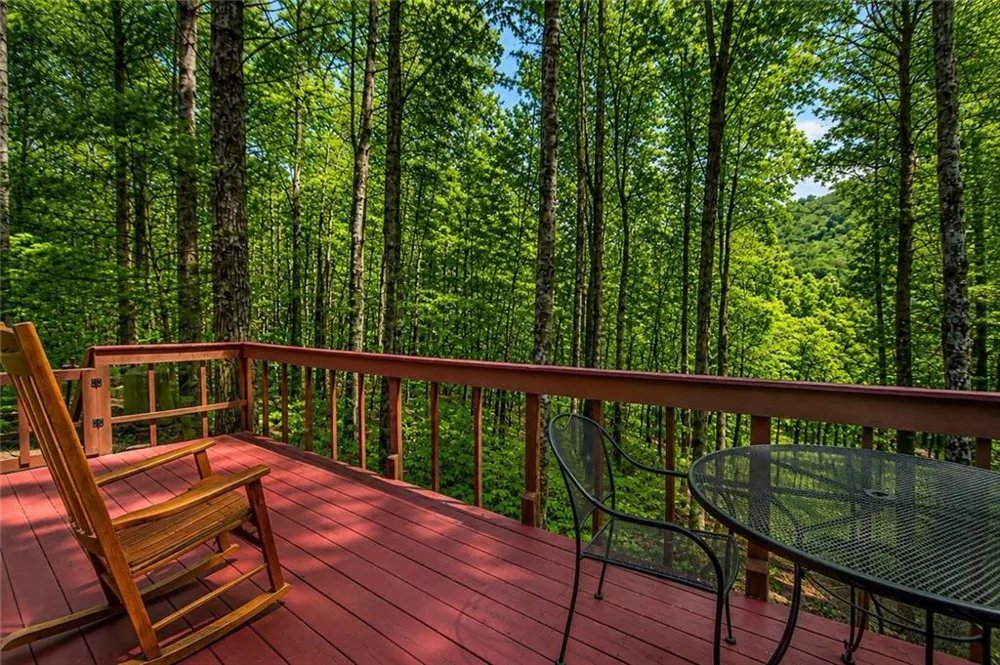 11296 Old Ccc Camp Road Chatsworth, GA 30705