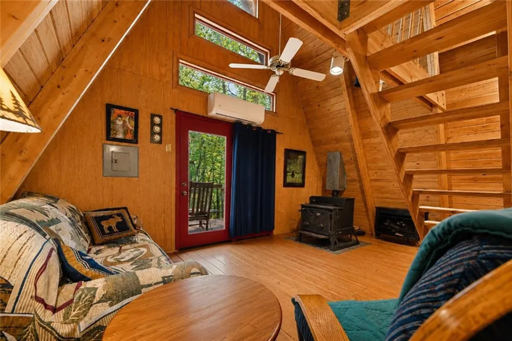 11296 Old Ccc Camp Road Chatsworth, GA 30705