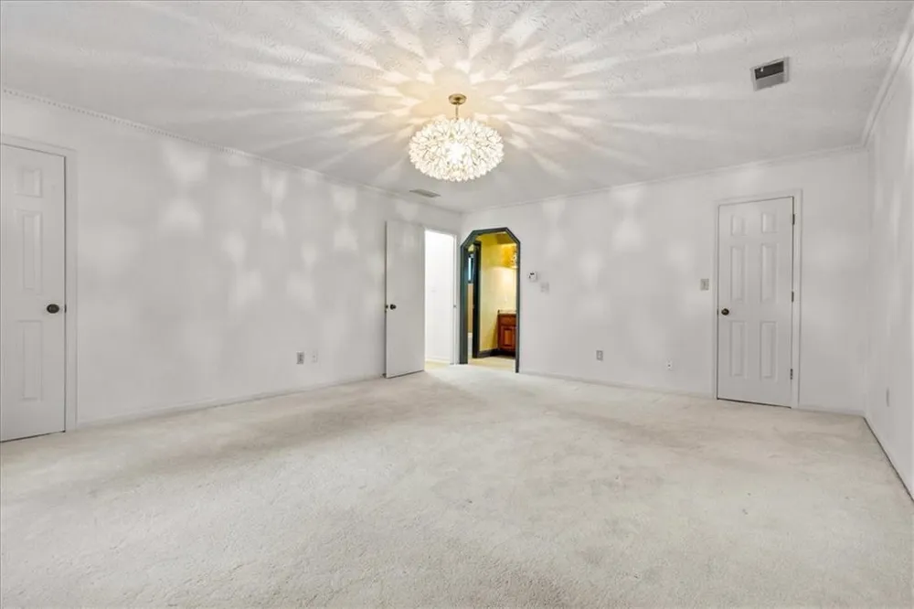 5363 Amhurst Drive Peachtree Corners, GA 30092