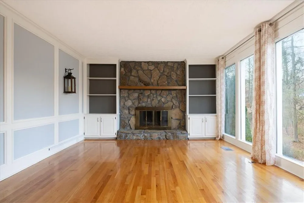 5363 Amhurst Drive Peachtree Corners, GA 30092