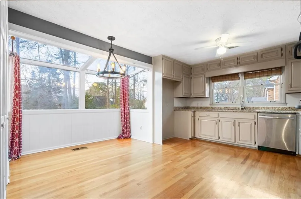 5363 Amhurst Drive Peachtree Corners, GA 30092