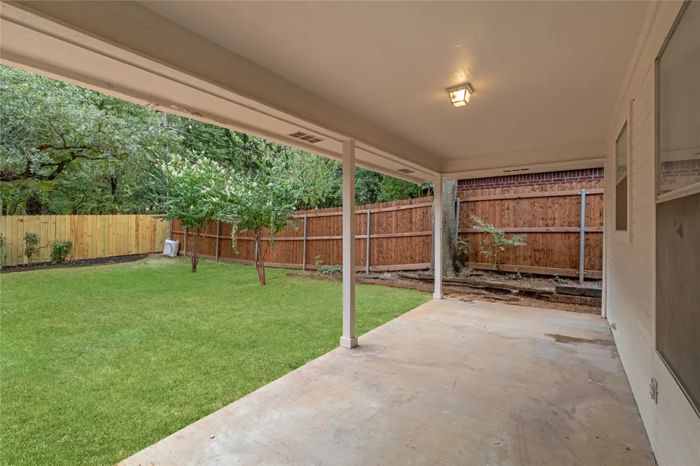 633 Cardinal Ridge Road Burleson, TX 76028