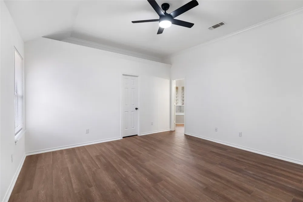633 Cardinal Ridge Road Burleson, TX 76028