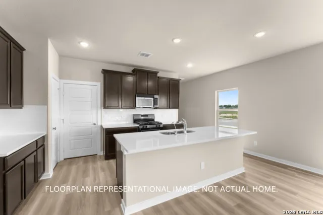 10443 Hotspur Road Converse, TX 78109