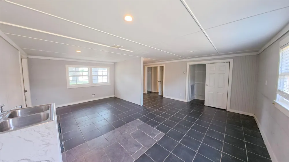 321 Circle Drive Wharton, TX 77488