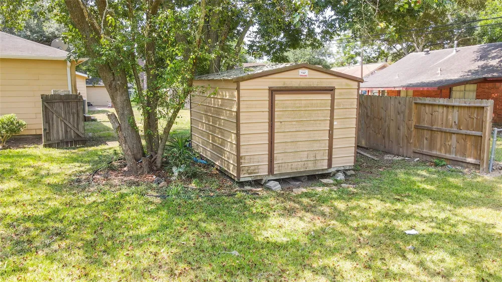 321 Circle Drive Wharton, TX 77488