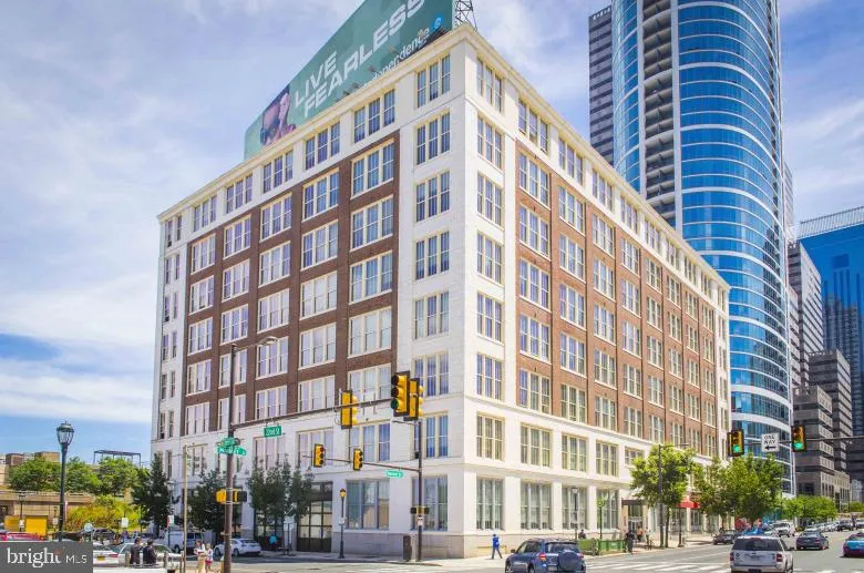 2121 MARKET STREET #815 Philadelphia, PA 19103