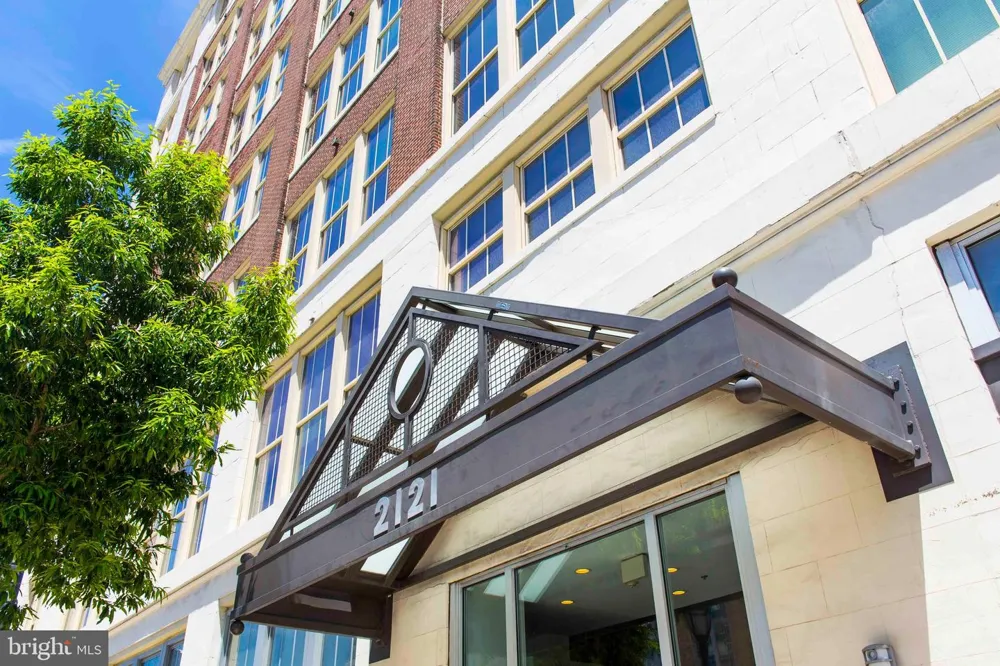 2121 MARKET STREET #815 Philadelphia, PA 19103